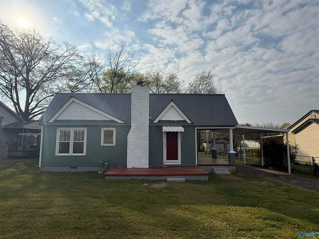 2302 Andrew Jackson Way, Huntsville, AL 35811