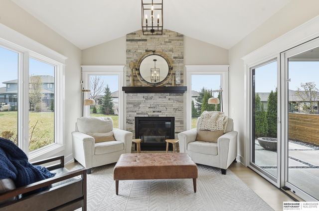 12357 Cooper Street, Papillion, NE 68046