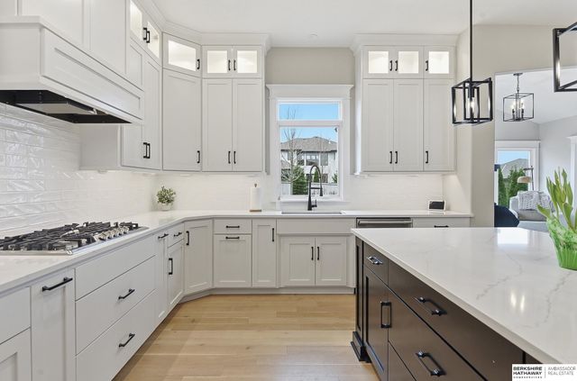 12357 Cooper Street, Papillion, NE 68046