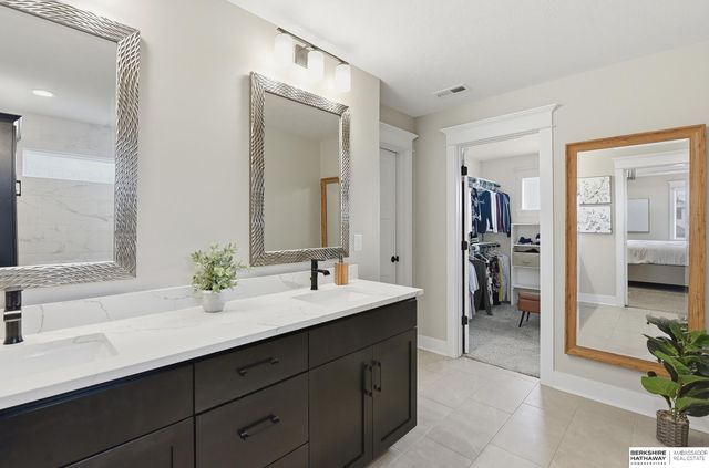 12357 Cooper Street, Papillion, NE 68046