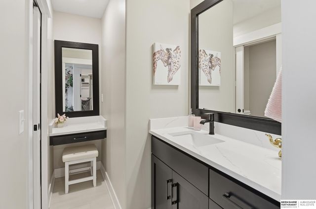 12357 Cooper Street, Papillion, NE 68046