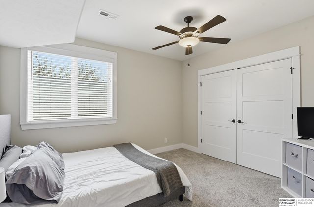 12357 Cooper Street, Papillion, NE 68046