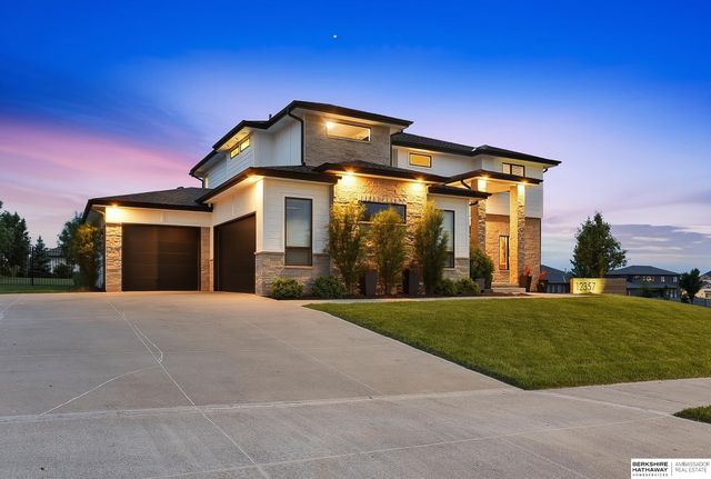 12357 Cooper Street, Papillion, NE 68046