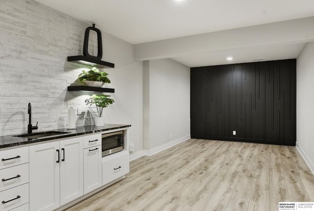 12357 Cooper Street, Papillion, NE 68046
