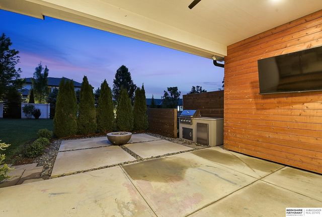 12357 Cooper Street, Papillion, NE 68046