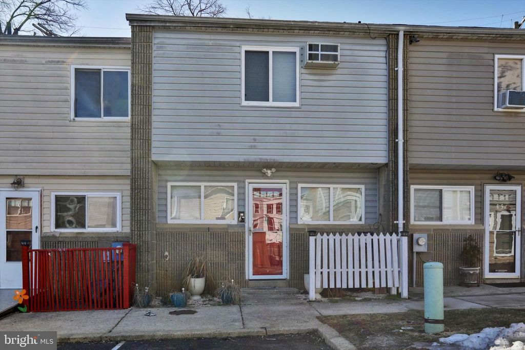 63 TOWN PINES CT, Annapolis, MD 21401