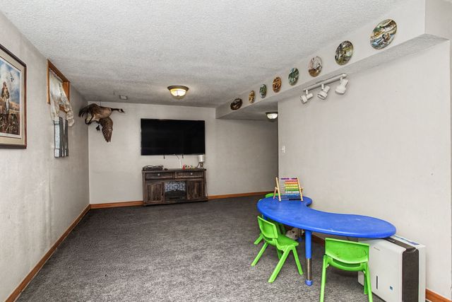 209 Rothmoor Drive, Gilbert, IA 50105