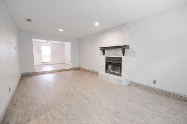 3636 Dexter Avenue 3632, Fort Worth, TX 76107