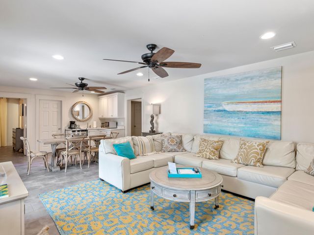 499 Lakeview Drive, Santa Rosa Beach, FL 32459