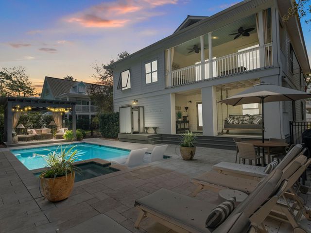 499 Lakeview Drive, Santa Rosa Beach, FL 32459