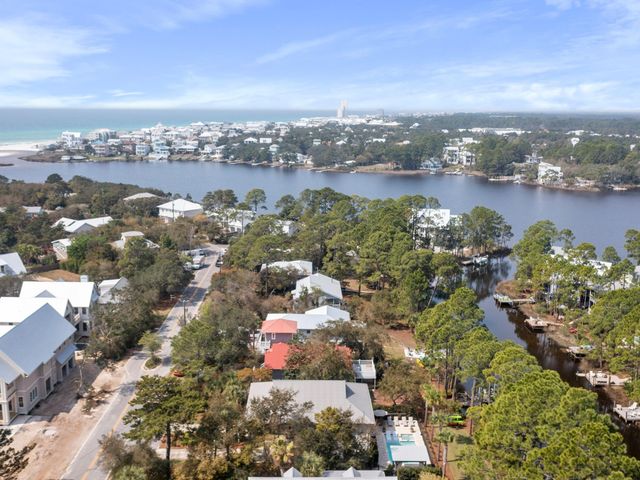 499 Lakeview Drive, Santa Rosa Beach, FL 32459