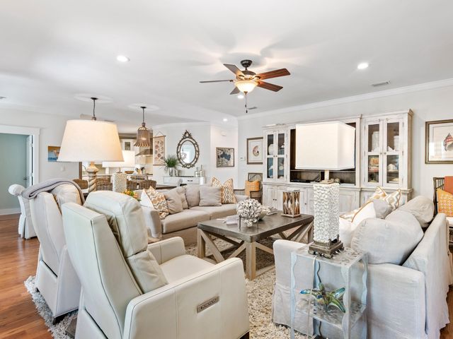 499 Lakeview Drive, Santa Rosa Beach, FL 32459