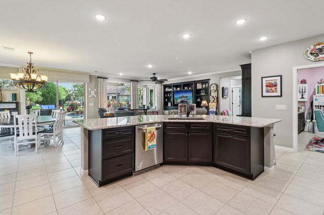 9813 lindenwood Trail, Denton, TX 76207