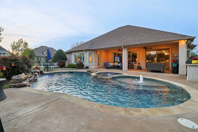 9813 lindenwood Trail, Denton, TX 76207