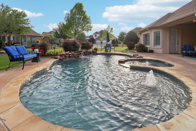 9813 lindenwood Trail, Denton, TX 76207