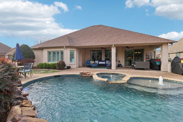 9813 lindenwood Trail, Denton, TX 76207