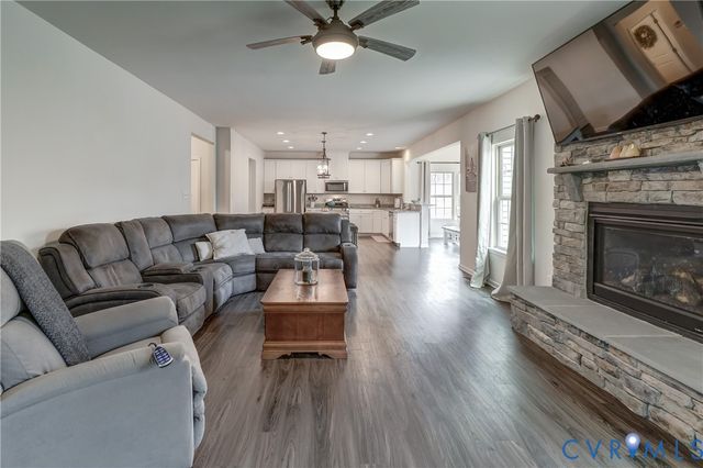 7761 Sedge Dr, New Kent, VA 23124