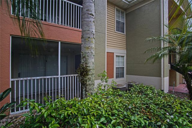 1930 SUMMER CLUB DRIVE 106, Oviedo, FL 32765