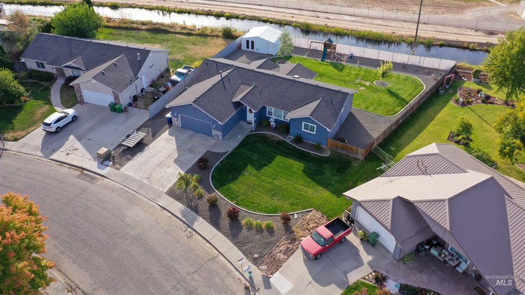 555 N 18th Street, Payette, ID 83661 photo 3