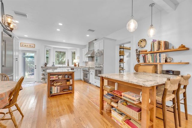 1874 6TH STREET, Sarasota, FL 34236