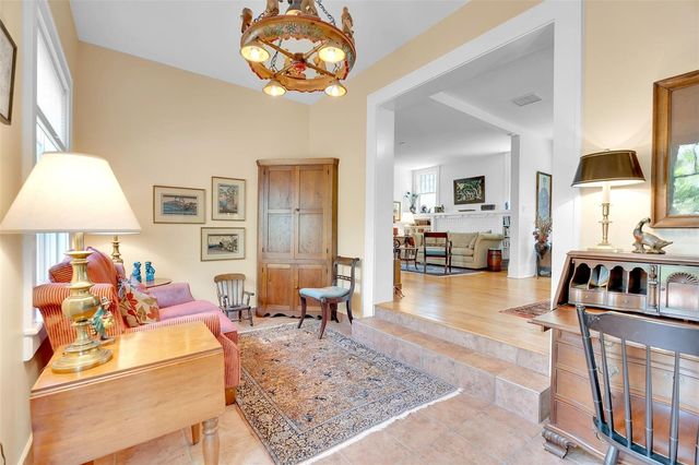 1874 6TH STREET, Sarasota, FL 34236