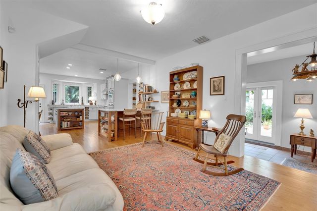 1874 6TH STREET, Sarasota, FL 34236