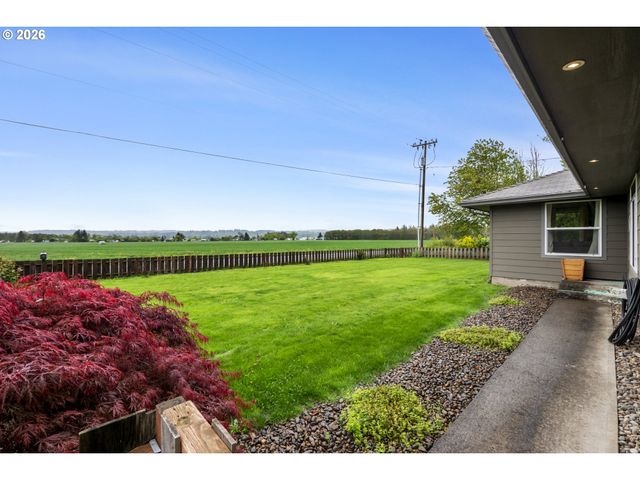 13986 S VICK Rd, Molalla, OR 97038
