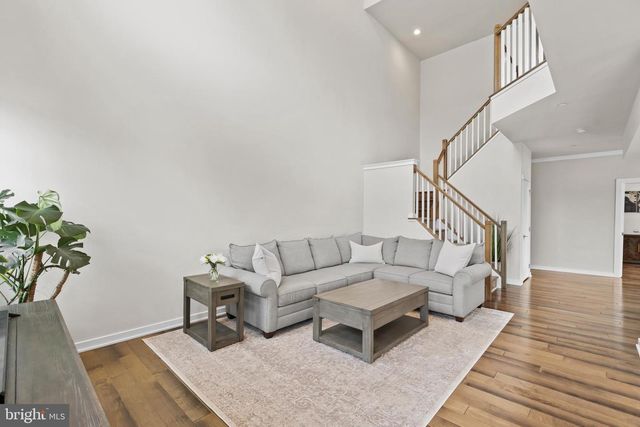 206 ELLA LN, Conshohocken, PA 19428
