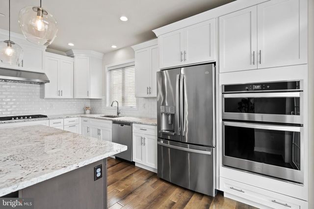 206 ELLA LN, Conshohocken, PA 19428