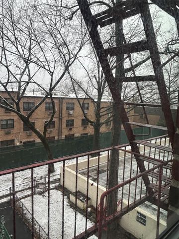 83-85 Woodhaven Boulevard 3M, Woodhaven, NY 11421