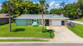 2916 Foxcroft Lane, South Daytona, FL 32119
