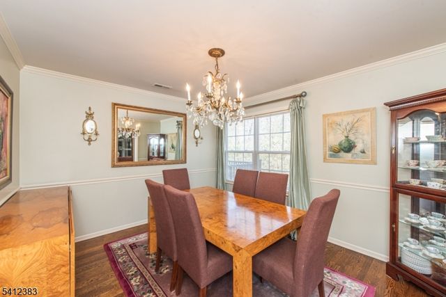 2 Cooper Ln, Long Hill Twp., NJ 07946