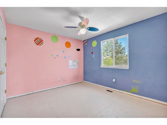1415 Snowberry Ln, Broomfield, CO 80020