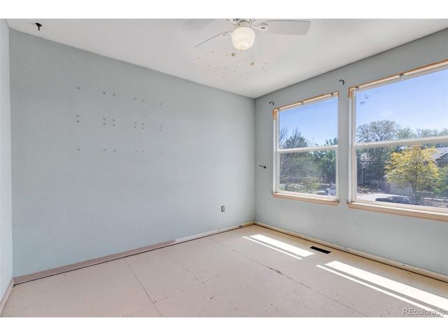 1415 Snowberry Ln, Broomfield, CO 80020