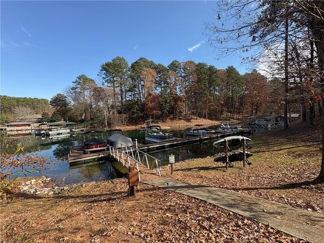 103 Shelter Cove Drive, Seneca, SC 29672