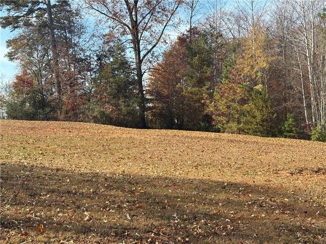 103 Shelter Cove Drive, Seneca, SC 29672