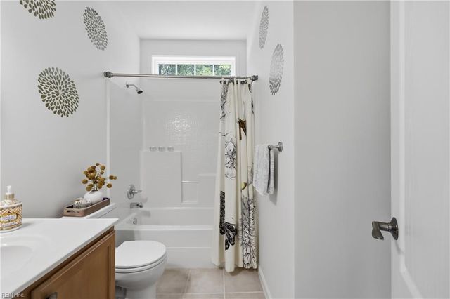 700 Blossom CIR, Virginia Beach, VA 23456
