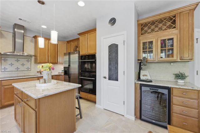 700 Blossom CIR, Virginia Beach, VA 23456