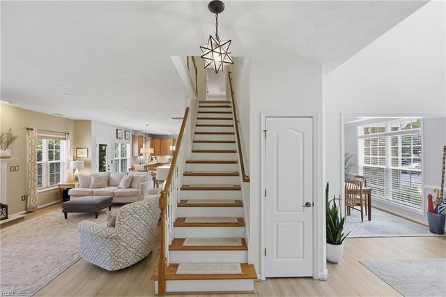700 Blossom CIR, Virginia Beach, VA 23456
