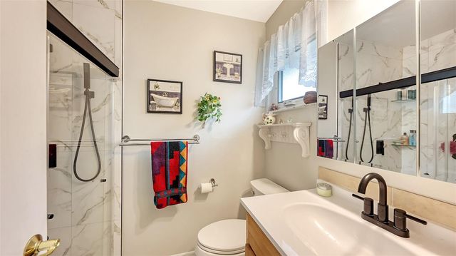2623 RIVERBLUFF PARKWAY V144, Sarasota, FL 34231