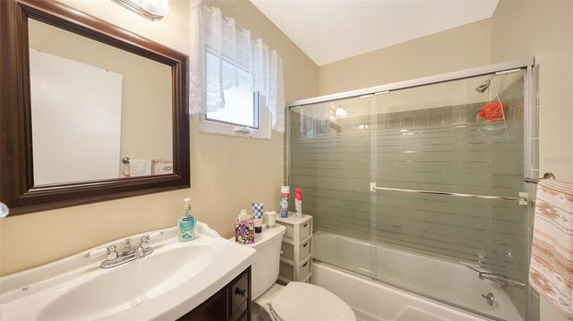 2623 RIVERBLUFF PARKWAY V144, Sarasota, FL 34231