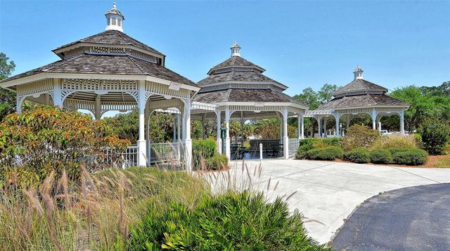 2623 RIVERBLUFF PARKWAY V144, Sarasota, FL 34231
