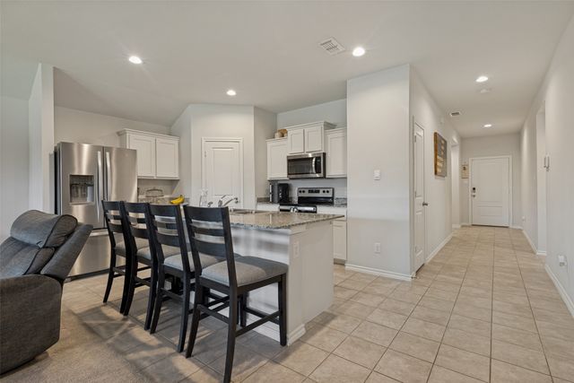 9509 Doverglen Drive, Fort Worth, TX 76131