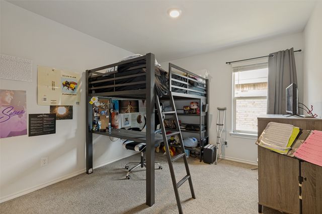 9509 Doverglen Drive, Fort Worth, TX 76131