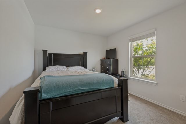 9509 Doverglen Drive, Fort Worth, TX 76131