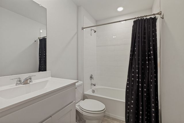 9509 Doverglen Drive, Fort Worth, TX 76131