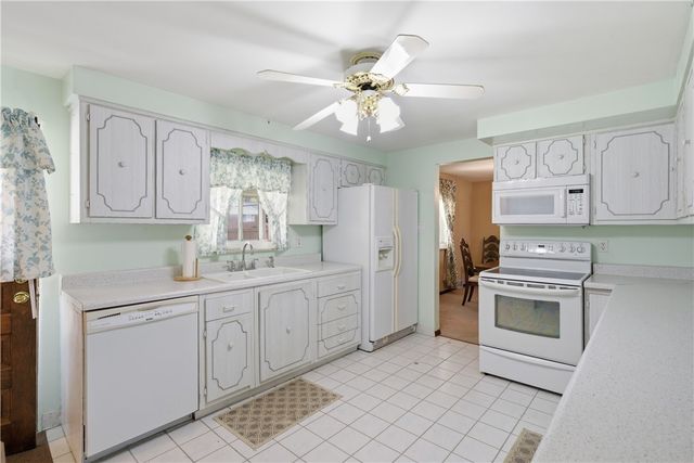 705 Willruth Dr, Shaler, PA 15101