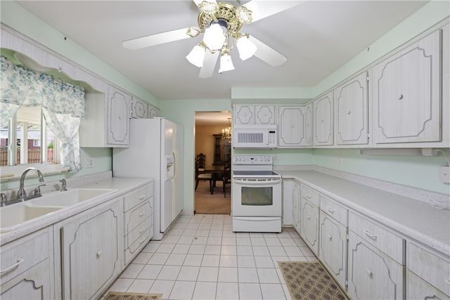 705 Willruth Dr, Shaler, PA 15101