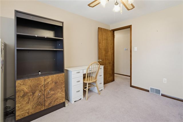705 Willruth Dr, Shaler, PA 15101