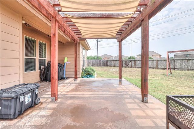2242 Anacua St, Corpus Christi, TX 78414